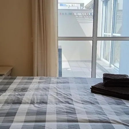 Apartment Beautiful 2 Bedroom Penthouse